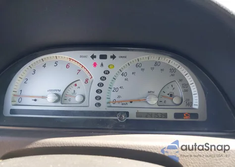 2004 Toyota Camry Se V6 z USA, uszkodzony, nr VIN 4T1BA32KX4U505589